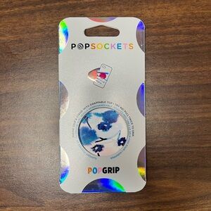 PopSocket White & Blue Flower PopGrip NWT